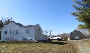 N16861 Dickerson Ave Thorp – 5+ acres of country living!