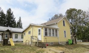 301 S. Washington St. Thorp 2 Bedroom with roof & utility updates!